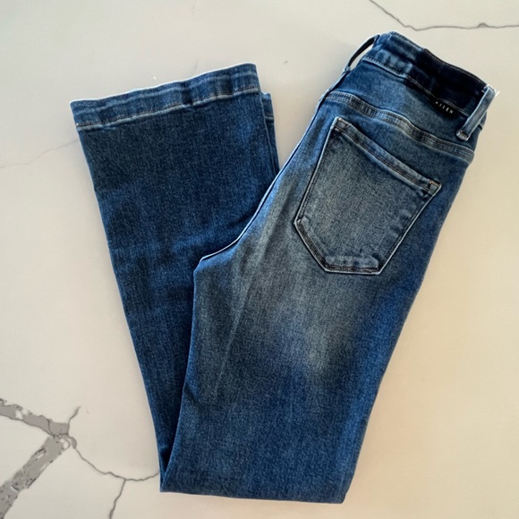 Risen Jeans - High Rise Ankle Length Bootcut Patch Pocket Jeans - Size 27 - EUC - Picture 7 of 13